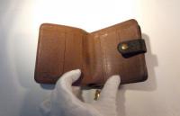 LOUIS VUITTON モノグラム 二つ折り財布　002