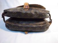 LOUIS VUITTON 　モノグラム ショルダーバック 322