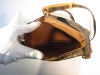 LOUIS VUITTON 　モノグラム ショルダーバック 325