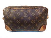 LOUIS VUITTON モノグラム セカンドバック　244