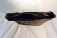 LOUIS VUITTON モノグラム ショルダーバック　113