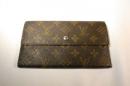 LOUIS VUITTON モノグラム 長財布　022