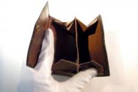 LOUIS VUITTON モノグラム 二つ折り財布　011