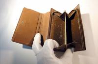 LOUIS VUITTON モノグラム 二つ折り財布　014